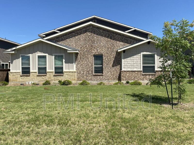 House for rent at 655 Harvest Moon Dr, Venus, TX 76084