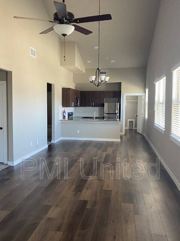 House for rent at 655 Harvest Moon Dr, Venus, TX 76084