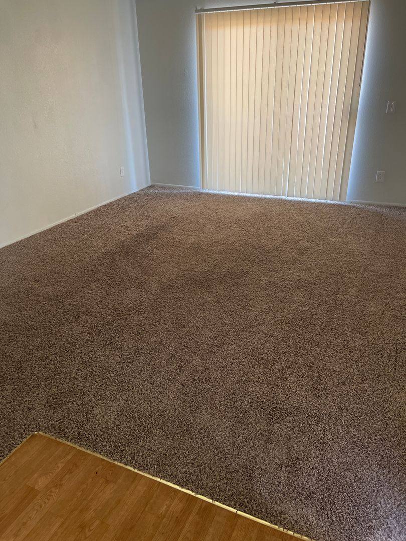 Apartment for rent at 2813 E Paradise Lane Lw, Phoenix, AZ 85032