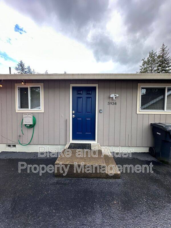 House for rent at 5934 SW 30th Ave, Portland, OR 97239