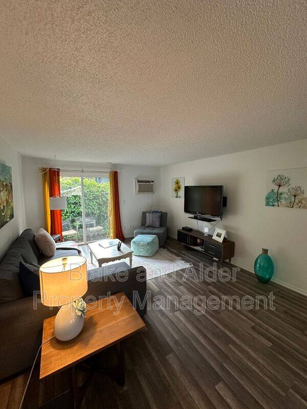 House for rent at 5934 SW 30th Ave, Portland, OR 97239