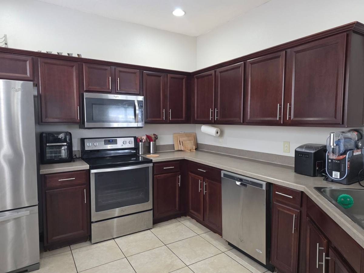 Townhouse for rent at 6492 S Goldenrod Rd, Orlando, FL 32822