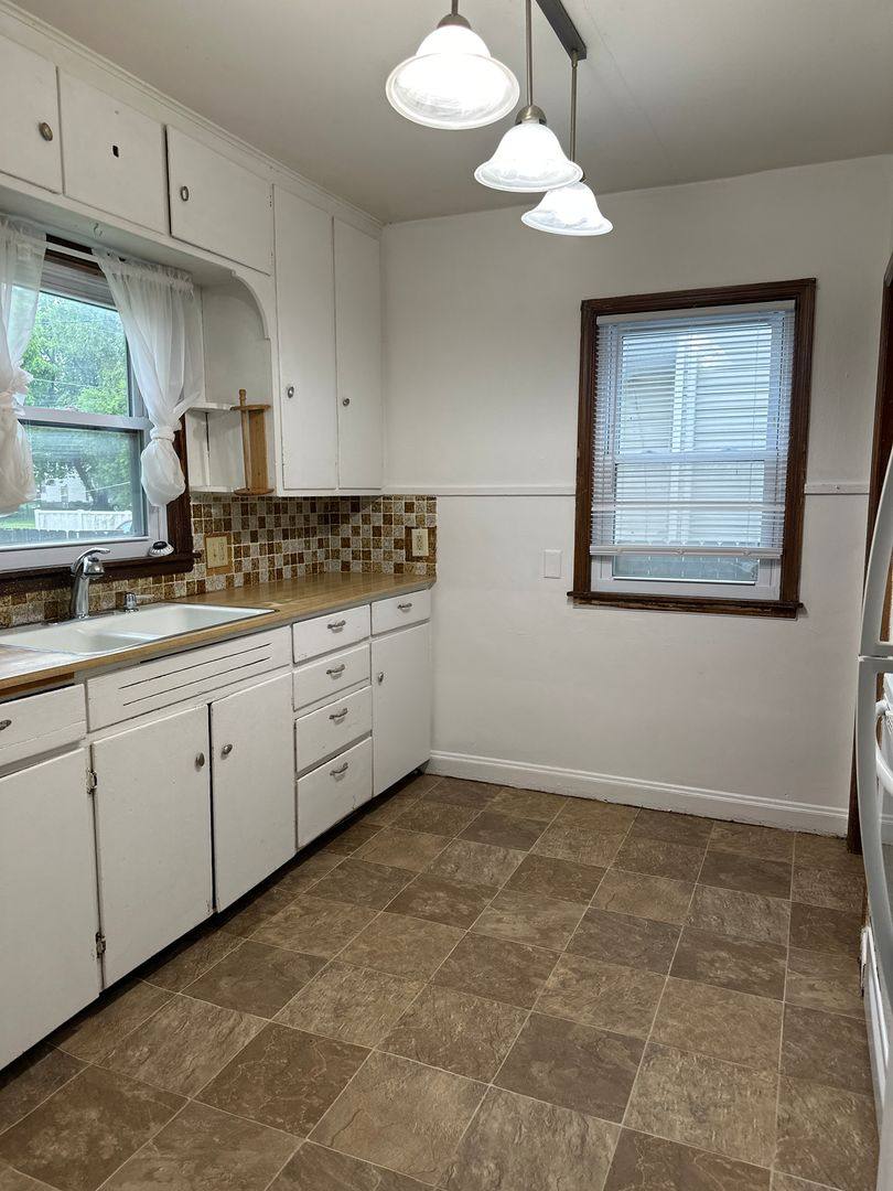 House for rent at 1727 Franklin, Waterloo, IA 50703