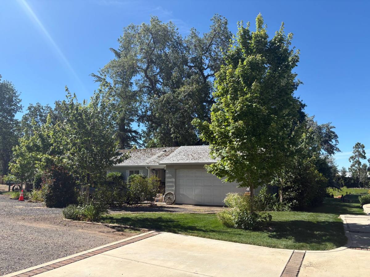 5703 Chapel Dr, Paradise, CA 95969 - House for Rent
