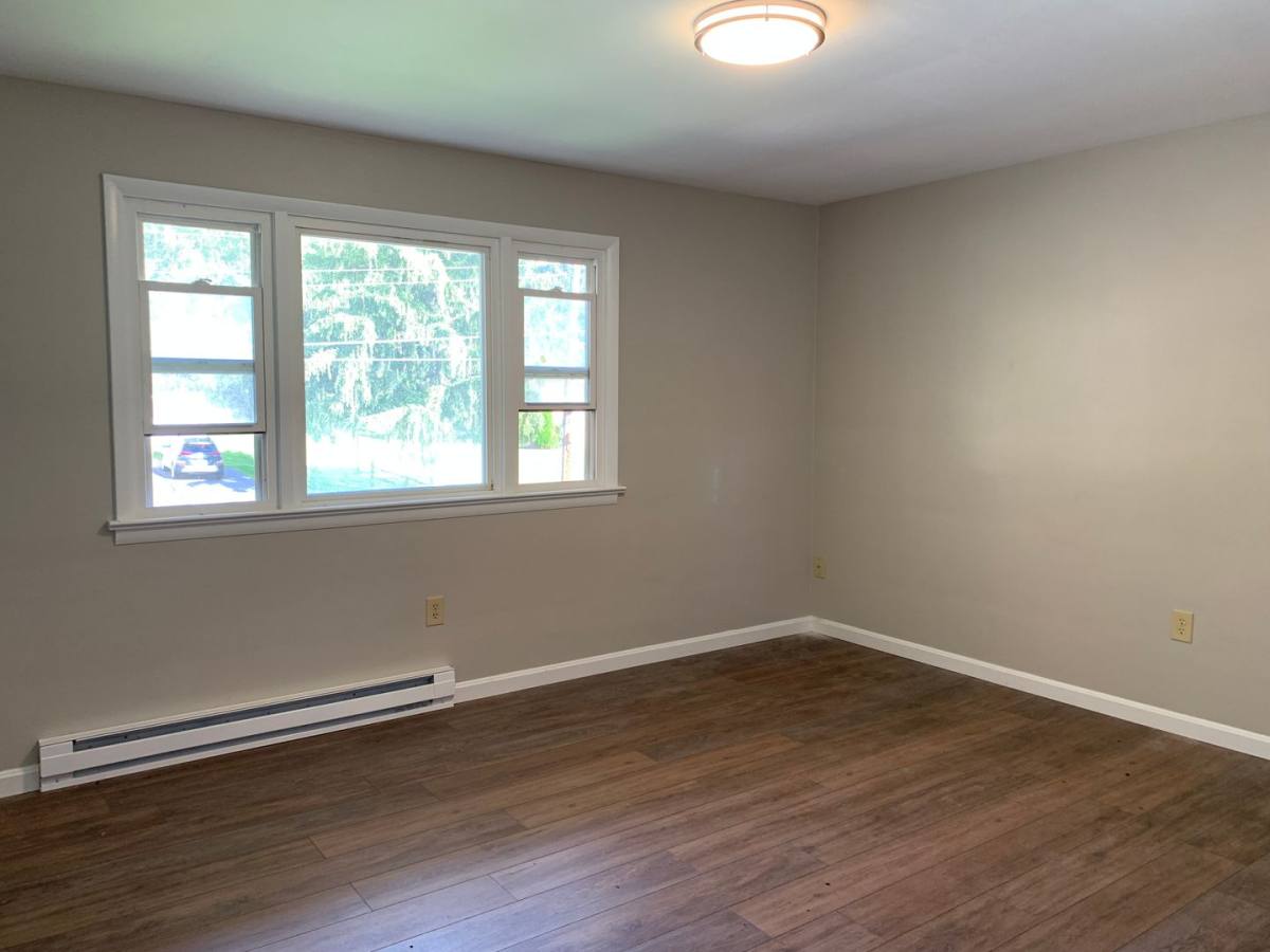 Apartment for rent at 230 Garman Dr, Chambersburg, PA 17201