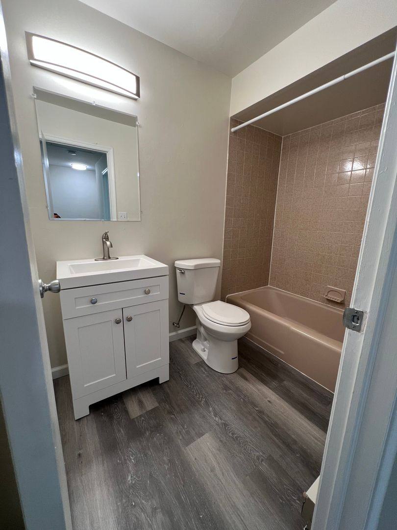 Townhouse for rent at 509 Old Forge Dr, Bath, PA 18014
