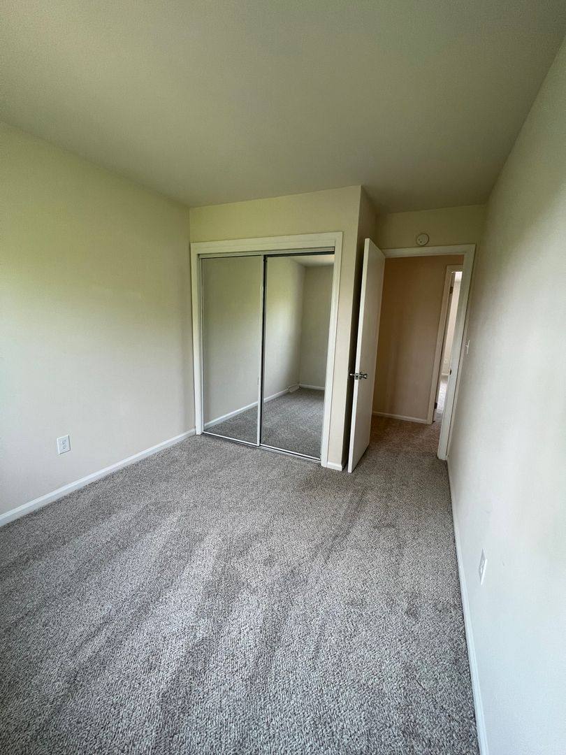 Townhouse for rent at 509 Old Forge Dr, Bath, PA 18014