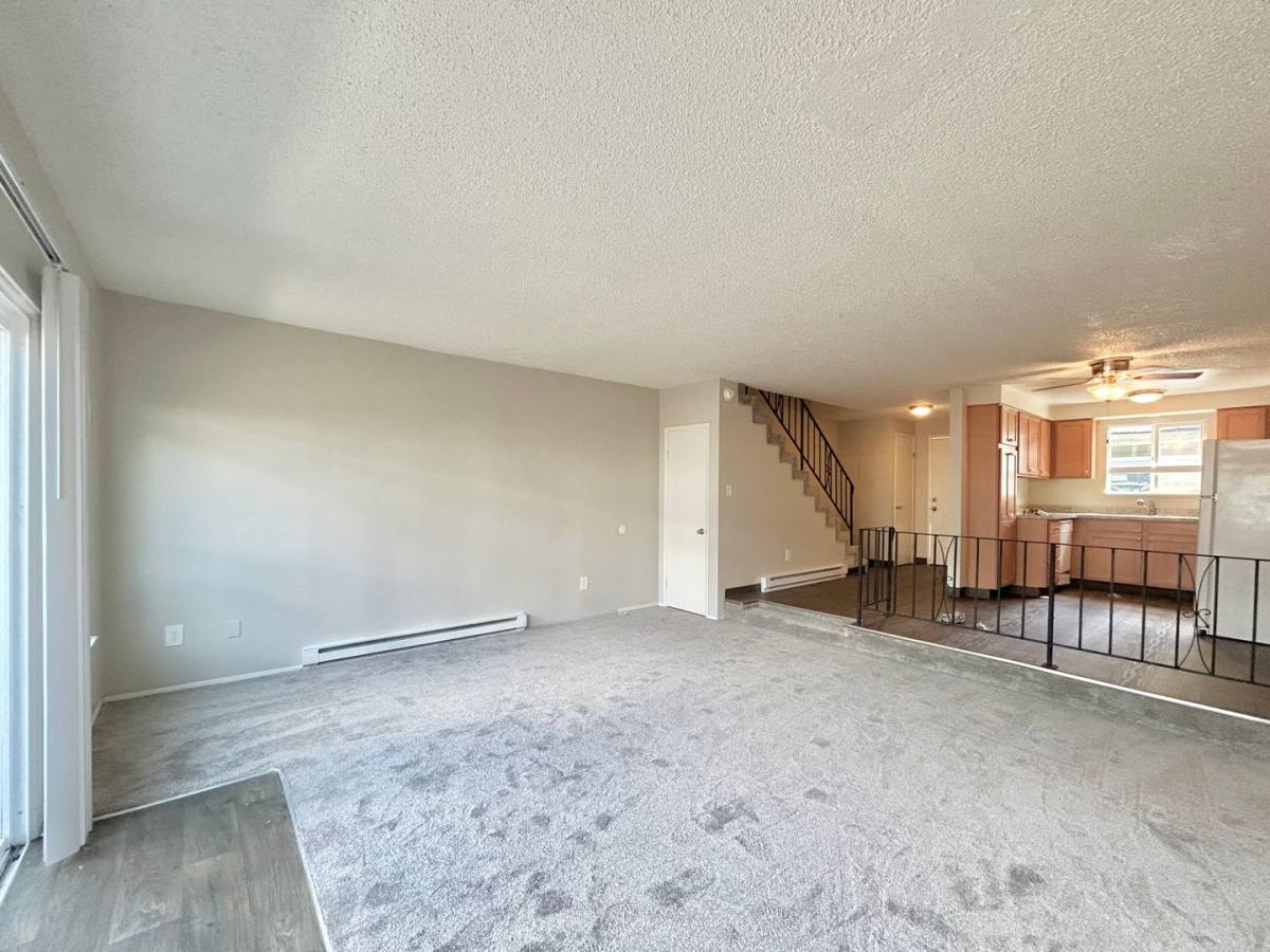 Townhouse for rent at 575 N Pine St, Canby, OR 97013