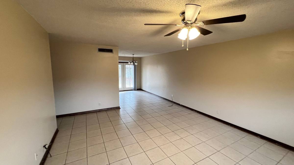Apartment for rent at 1208 N Nashville Place, Russellville, AR 72802