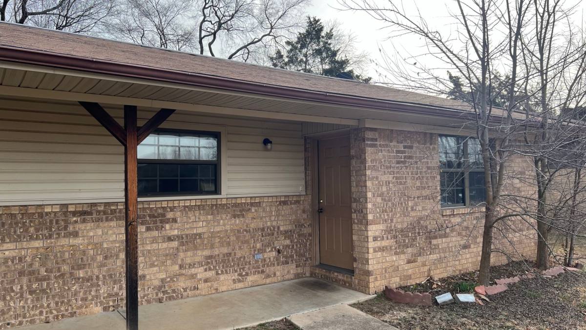 Apartment for rent at 1208 N Nashville Place, Russellville, AR 72802