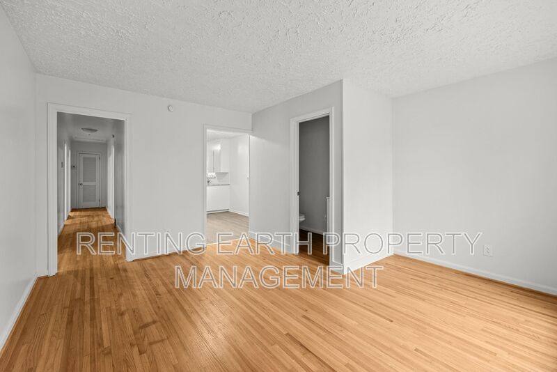 House for rent at 2005 Snavely Ave SW, Birmingham, AL 35211