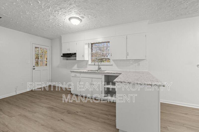 House for rent at 2005 Snavely Ave SW, Birmingham, AL 35211