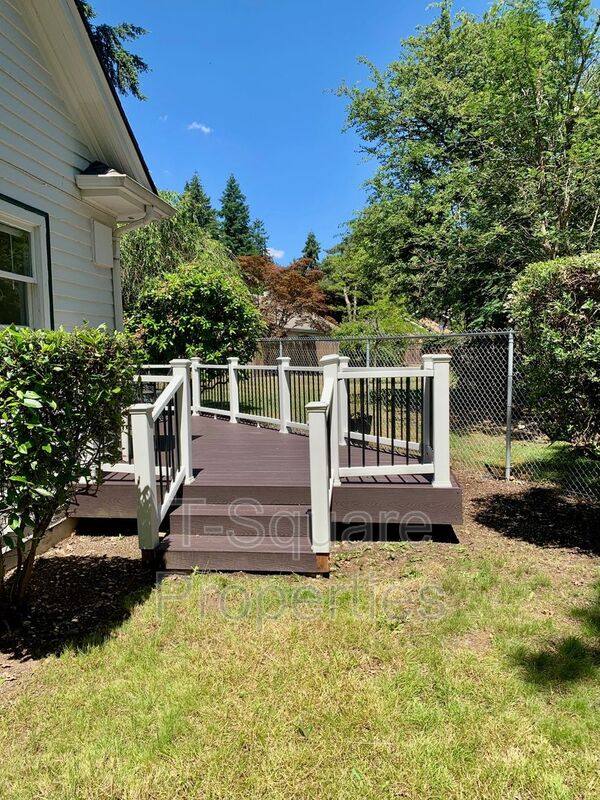 House for rent at 9056 Avondale Rd NE, Redmond, WA 98052