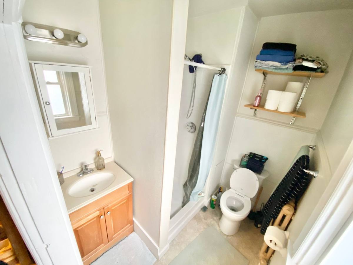 Apartment for rent at 36 Clarke St, Burlington, VT 05401