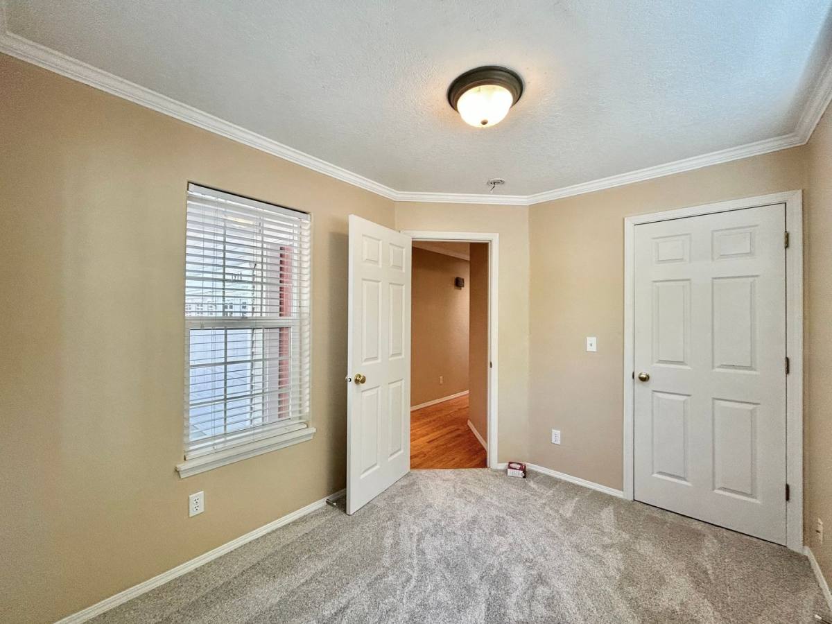 House for rent at 1218 NE Kinney St, Hillsboro, OR 97124