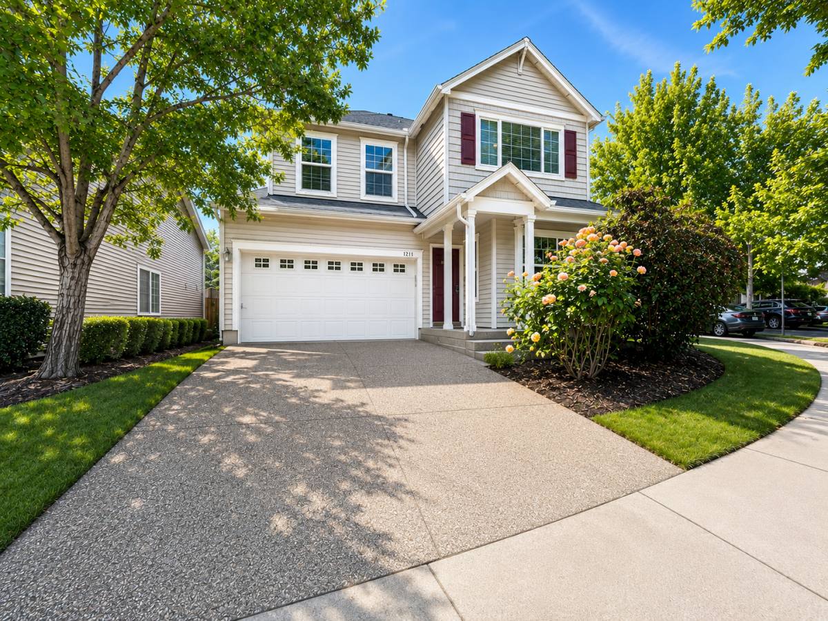 House for rent at 1218 NE Kinney St, Hillsboro, OR 97124