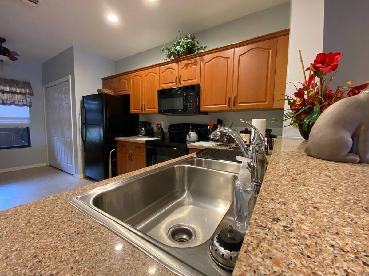 Apartment for rent at 155 Vintage Circle, Naples, FL 34119