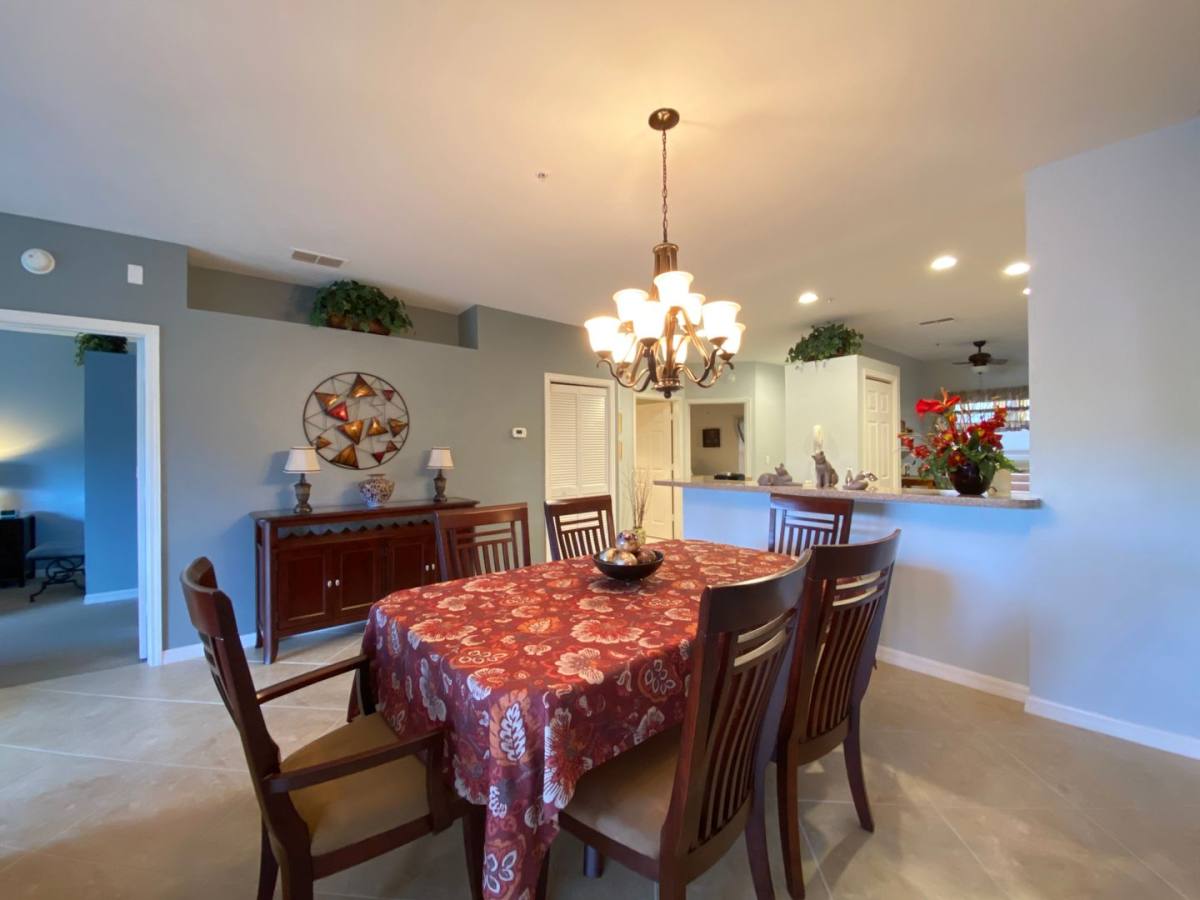 Apartment for rent at 155 Vintage Circle, Naples, FL 34119