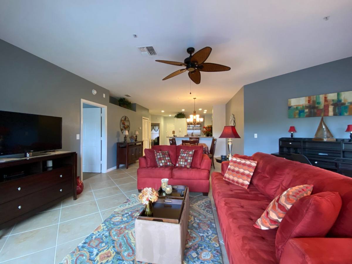 Apartment for rent at 155 Vintage Circle, Naples, FL 34119