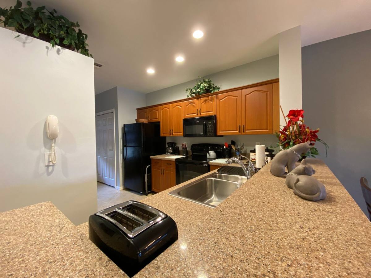 Apartment for rent at 155 Vintage Circle, Naples, FL 34119