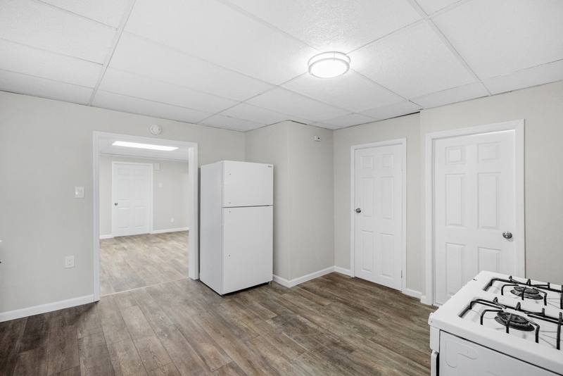 Apartment for rent at 1534 5th Ave #1, Watervliet, NY 12189