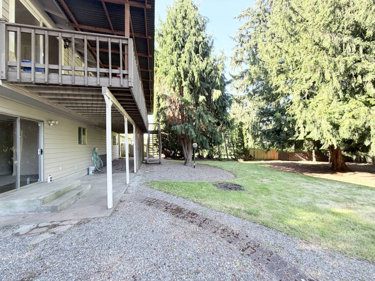 House for rent at 34501 30th Ave SW, Federal Way, WA 98023