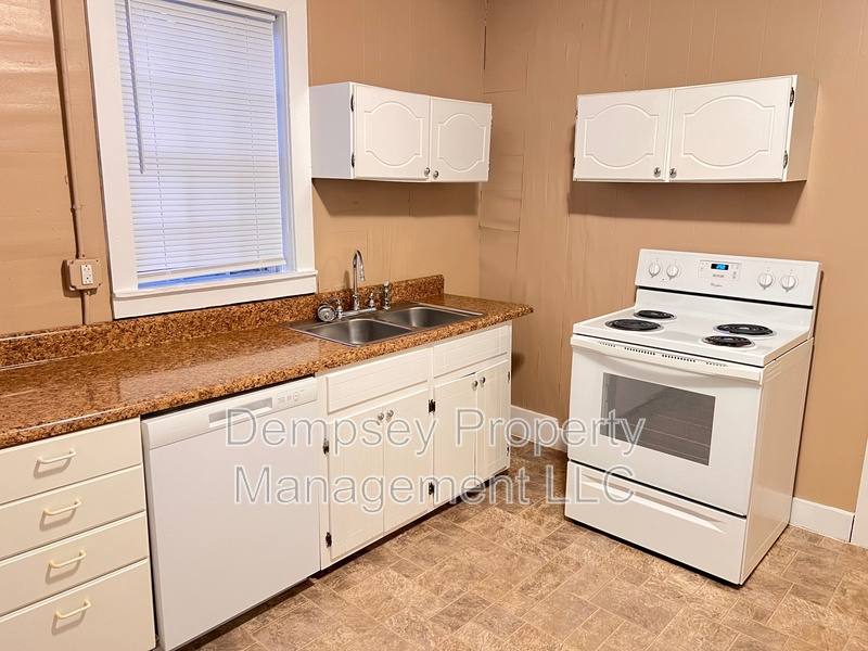 House for rent at 3008 7th St, Tuscaloosa, AL 35401