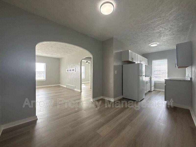 Apartment for rent at 723 Ella St #C3, Beatrice, NE 68310