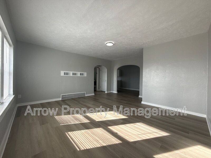 Apartment for rent at 723 Ella St #C3, Beatrice, NE 68310