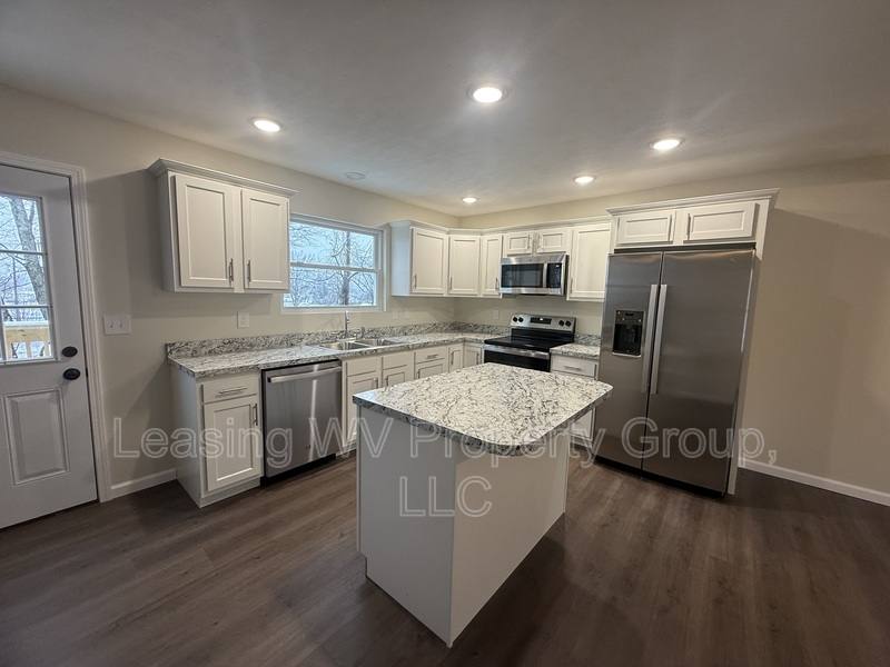 Townhouse for rent at 78 Christian Court, Hurricane, WV 25526