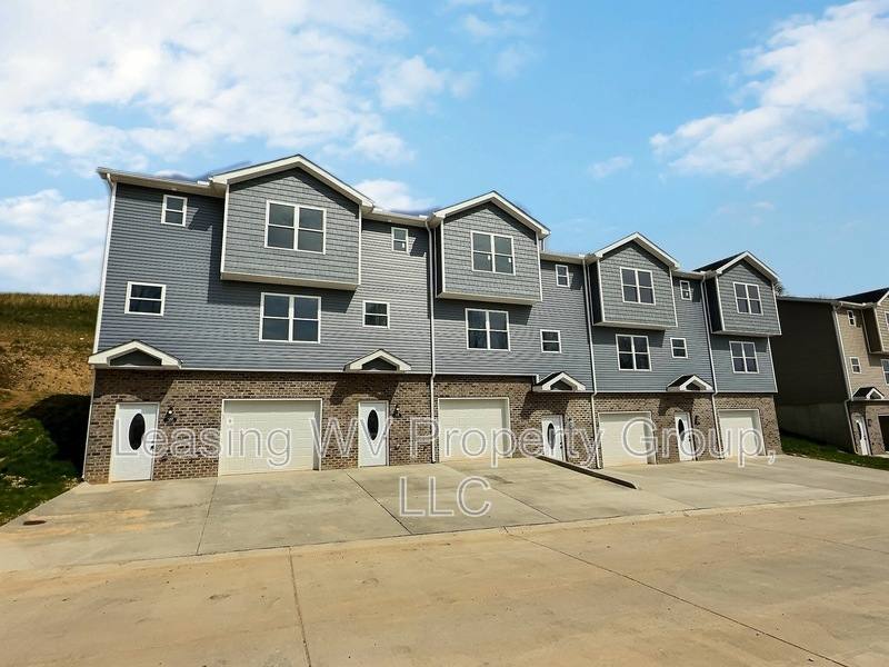 Townhouse for rent at 78 Christian Court, Hurricane, WV 25526