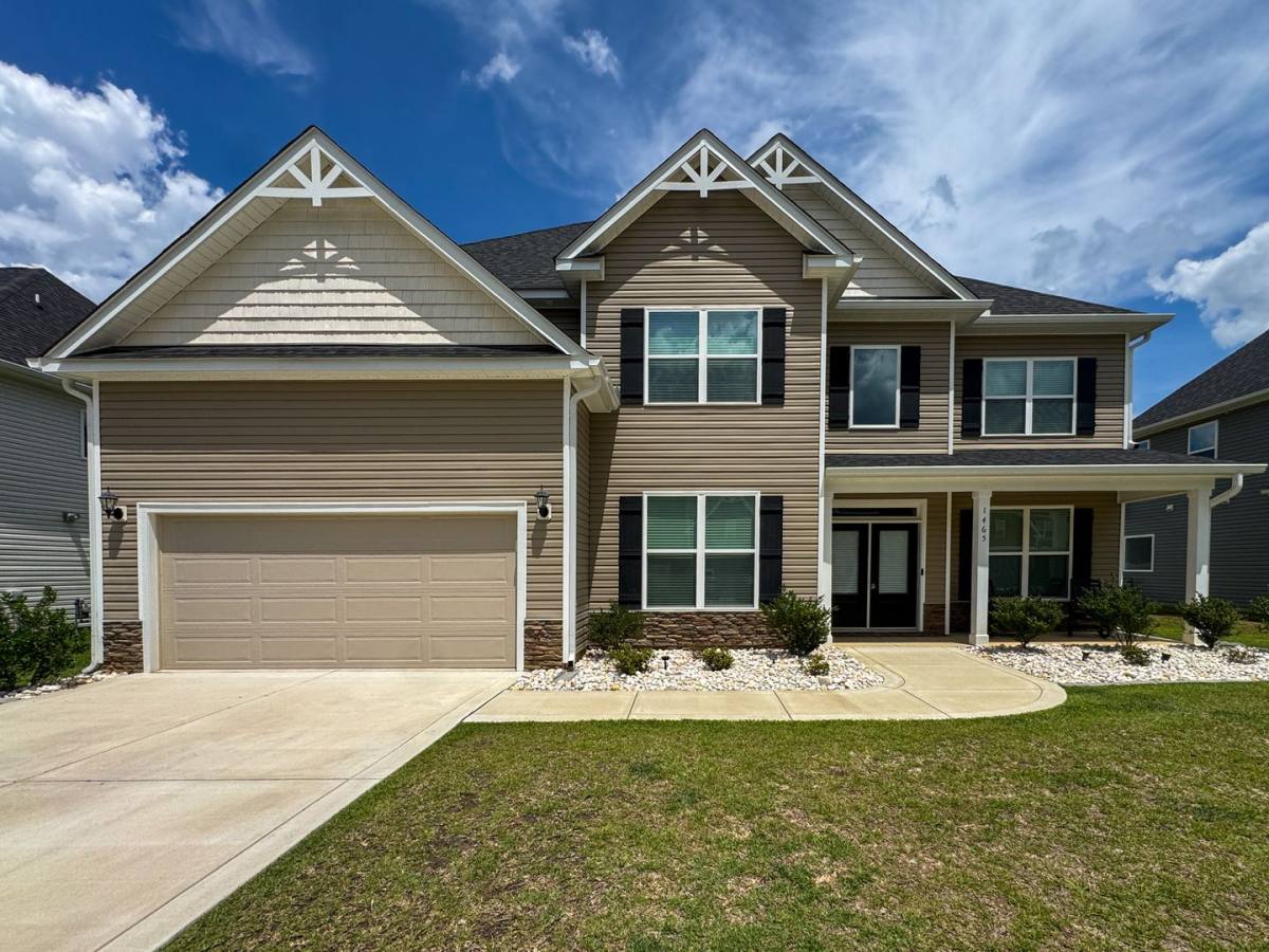 House for rent at 1465 Draw Bridge Lane, Fayetteville, NC 28312