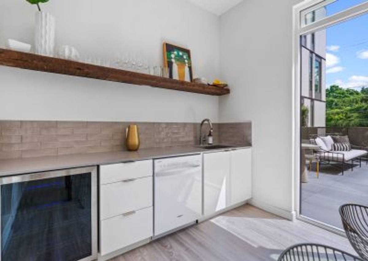 Apartment for rent at 1260 SE Lambert St, Portland, OR 97202