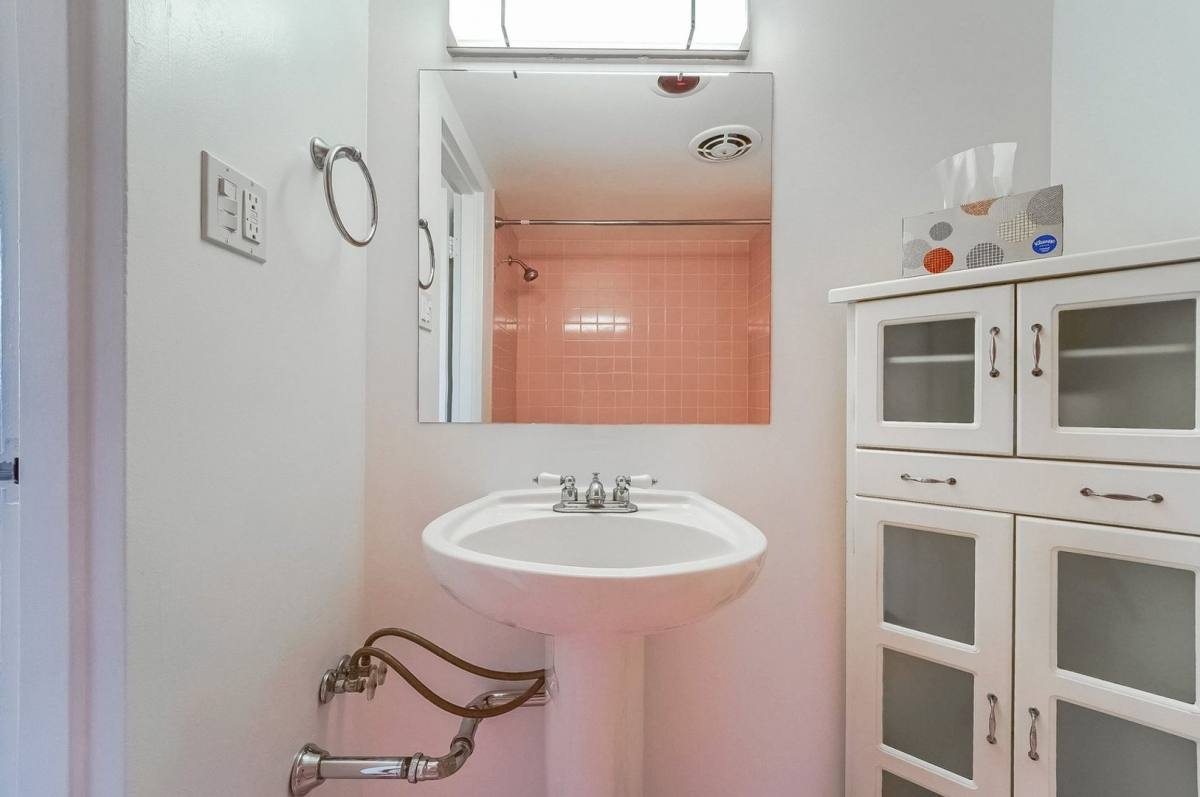 Condo for rent at 1111 Ash St #610, Denver, CO 80220