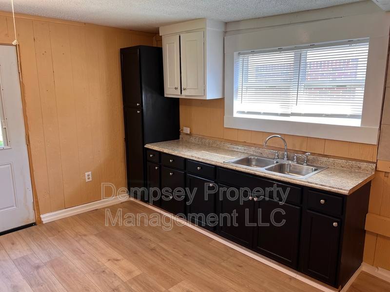 House for rent at 711 36th Ave, Tuscaloosa, AL 35401