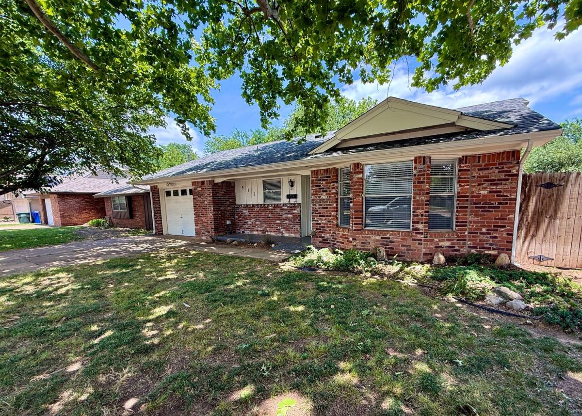 517 Coronado, Norman, OK 73071 - House for Rent