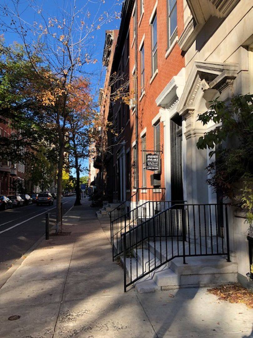 Apartment for rent at 1711 Spruce St #2M, Philadelphia, PA 19103