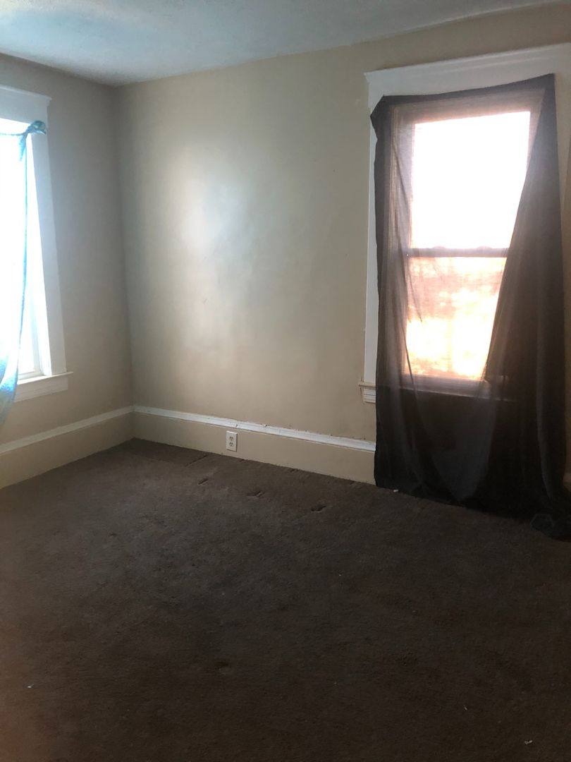 House for rent at 5627 Jefferson Ave, Maple Heights, OH 44137