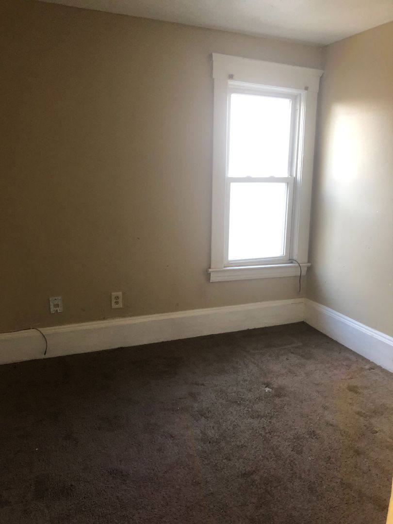 House for rent at 5627 Jefferson Ave, Maple Heights, OH 44137