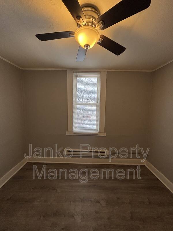 7636 S Drexel Ave #2, Chicago, IL 60619 - Apartment for Rent
