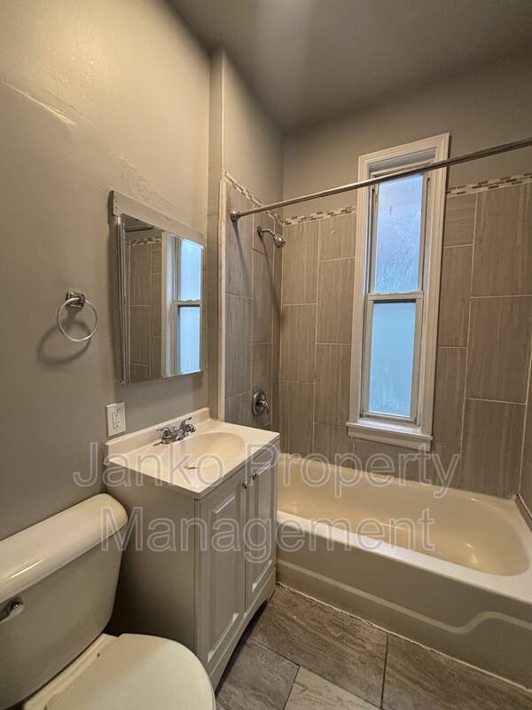 Apartment for rent at 7636 S Drexel Ave #2, Chicago, IL 60619