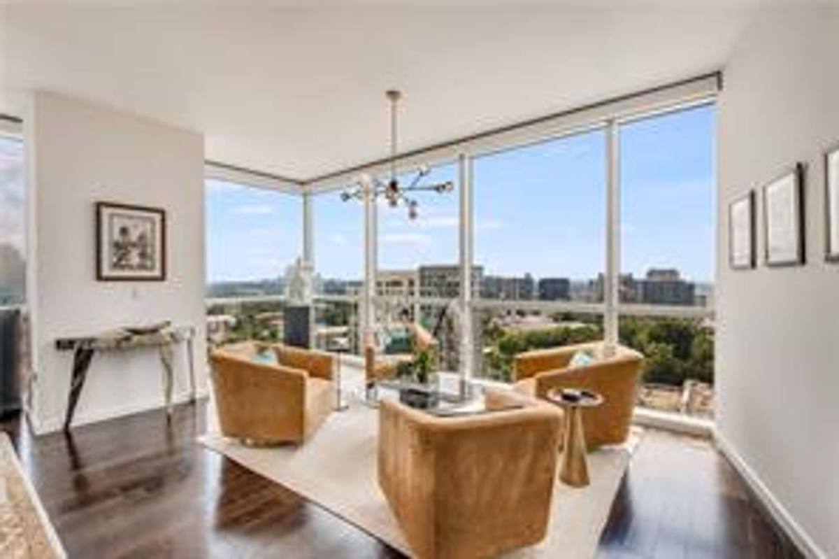 Apartment for rent at 3325 Piedmont Rd #2205, Atlanta, GA 30305