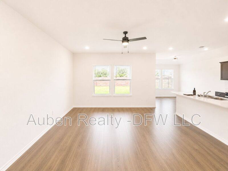 House for rent at 2117 Berrywood Dr, Royse City, TX 75189