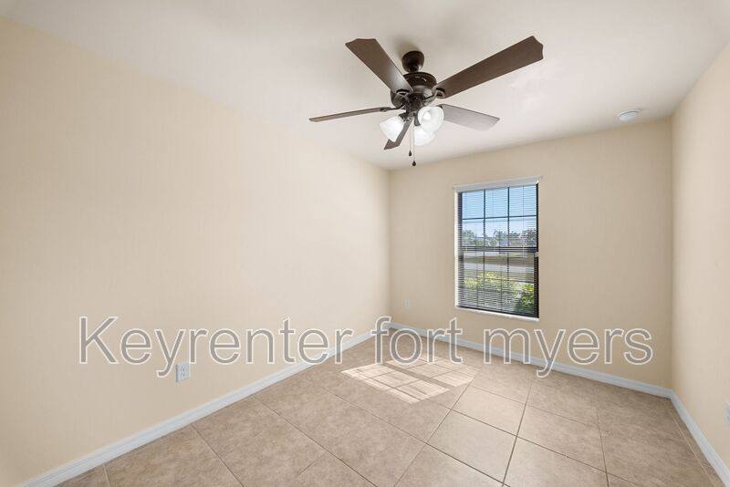 Apartment for rent at 2820 SW 7th Place, Cape Coral, FL 33914
