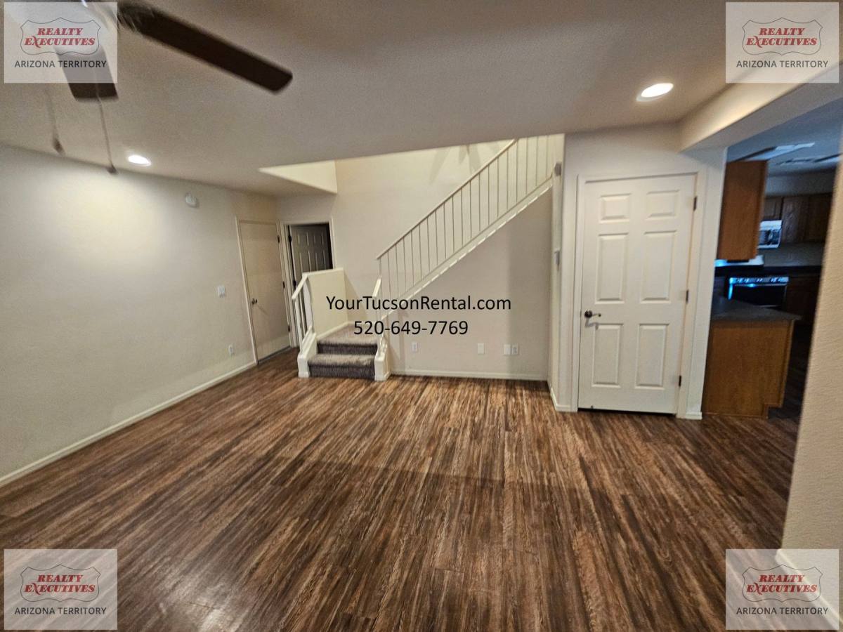 House for rent at 1051 W Sea Lion Dr, Tucson, AZ 85704