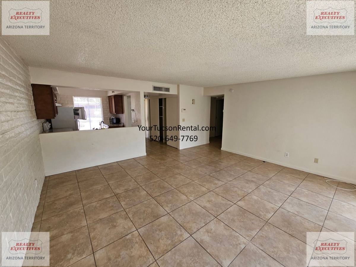 House for rent at 2743 W Sheryl Dr, Tucson, AZ 85713
