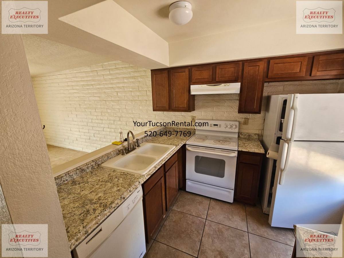 House for rent at 2743 W Sheryl Dr, Tucson, AZ 85713