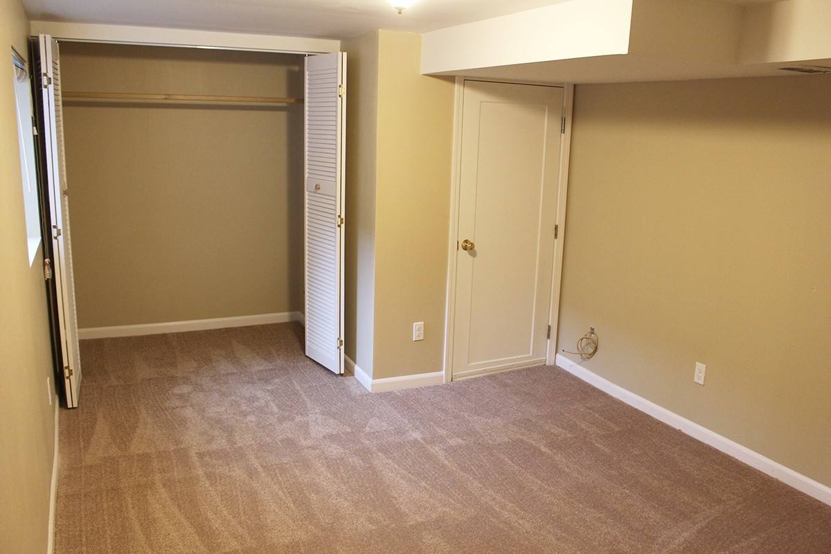 Townhouse for rent at 5832 6th Ave NW, Seattle, WA 98107