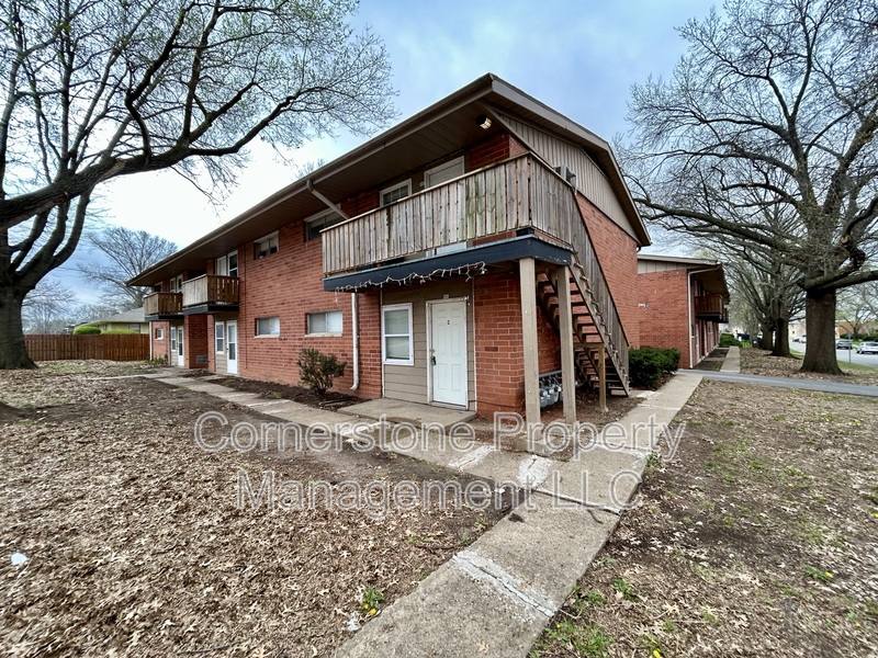 Apartment for rent at 2506 Redbud Lane - 1809C #THE Hamilton, Lawrence, KS 66046