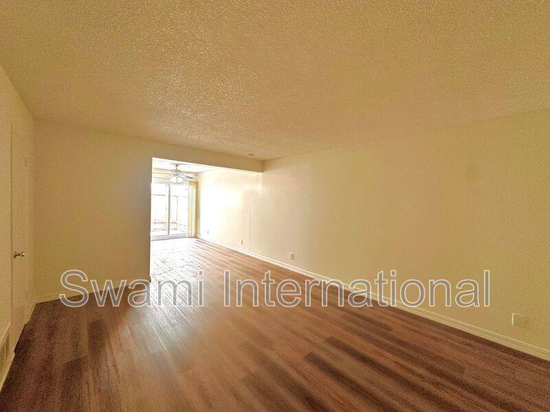 Townhouse for rent at 25907 Oak St #19, Lomita, CA 90717